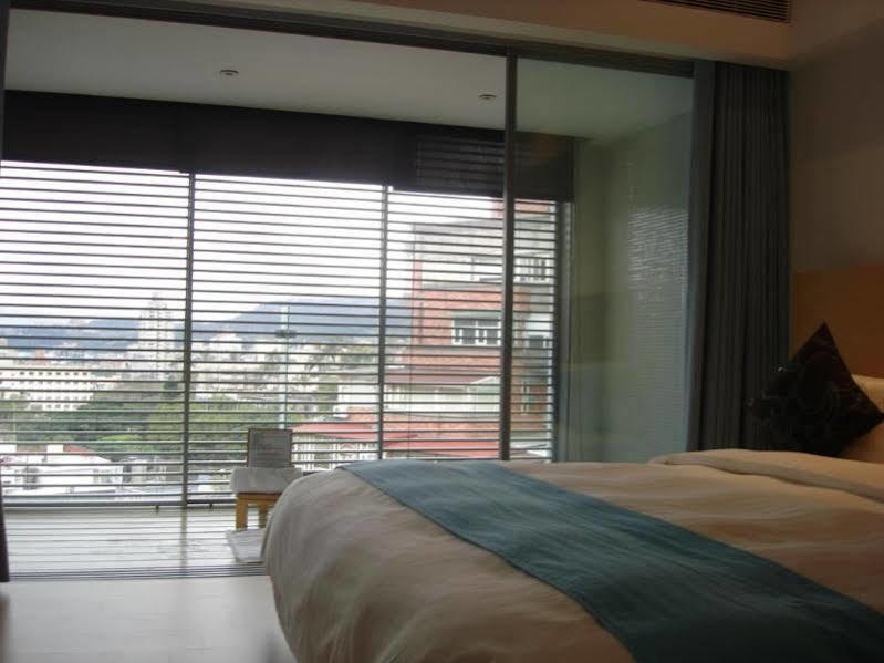 Hotel Double One Taipei Esterno foto